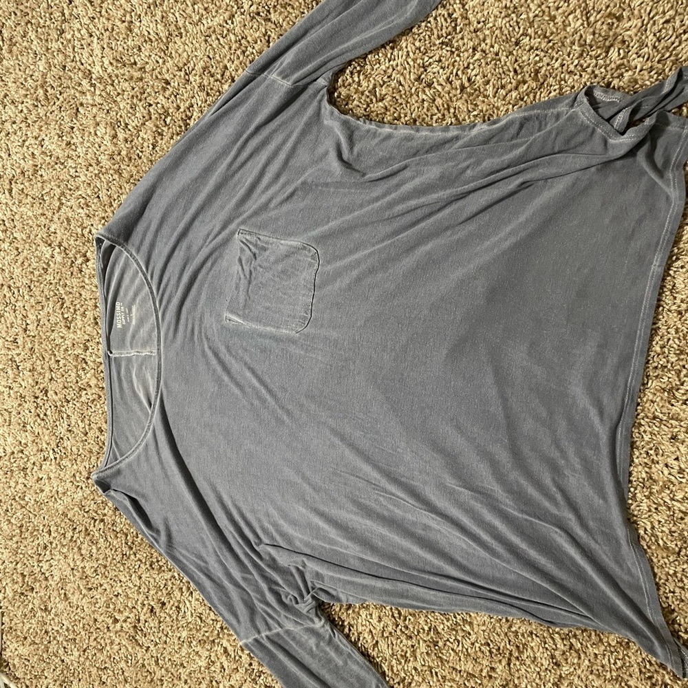 Mossimo top